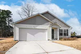 100 Spencer Dr, Tarboro, NC 27886 - Photo 2