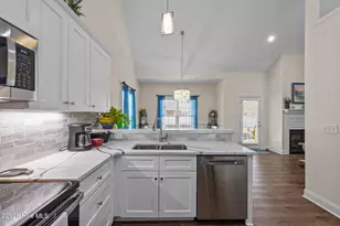 142 Grantham Pl, New Bern, NC 28560 - Photo 12