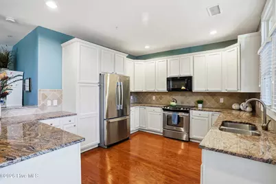 2537 St James Drive SE #Apt 1007, Southport, NC 28461 - Photo 12