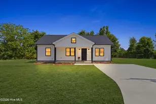 410 Carmon Circle, Ayden, NC 28513 - Photo 2