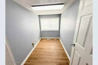 200 Henderson Drive, Jacksonville, NC 28540 - Photo 18