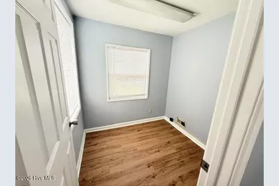 200 Henderson Drive, Jacksonville, NC 28540 - Photo 14