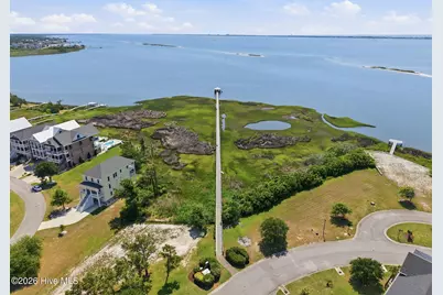 847 Cannonsgate Drive, Newport, NC 28570 - Photo 22