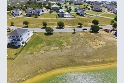847 Cannonsgate Drive, Newport, NC 28570 - Photo 8