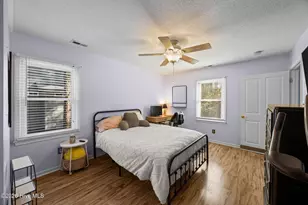 802 Black Swan Rd, New Bern, NC 28560 - Photo 16