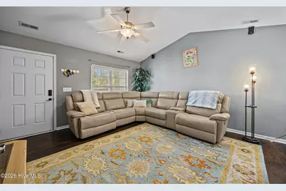 8593 Heirloom Drive NE, Leland, NC 28451 - Photo 4