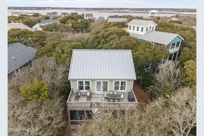 109 Sea Urchin Court, Surf City, NC 28445 - Photo 2