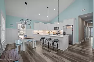 134 NE 5th St, Oak Island, NC 28465 - Photo 4