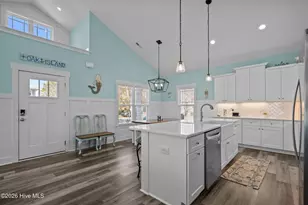 134 NE 5th St, Oak Island, NC 28465 - Photo 6