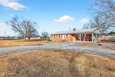 290 Cow Horn Road, Richlands, NC 28574 - Photo 1