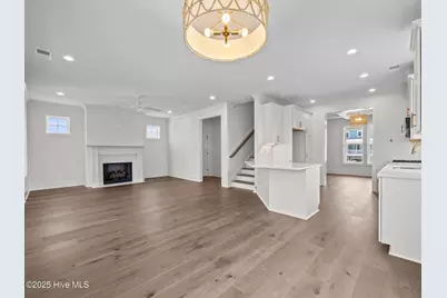 609 Cannonsgate Drive, Newport, NC 28570 - Photo 4