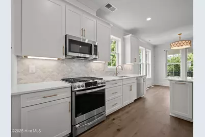609 Cannonsgate Drive, Newport, NC 28570 - Photo 6
