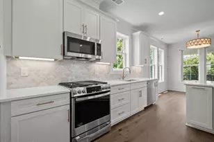 609 Cannonsgate Dr, Newport, NC 28570 - Photo 6