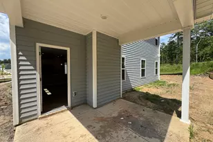 298 Rough Rdg Trl, Aberdeen, NC 28315 - Photo 24