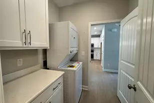 298 Rough Rdg Trl, Aberdeen, NC 28315 - Photo 8