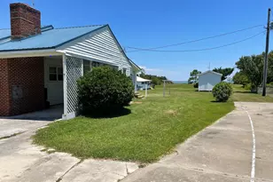 2604 Cedar Island Rd, Cedar Island, NC 28520 - Photo 12