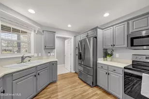 3805 Daphine Dr, Wilmington, NC 28409 - Photo 12