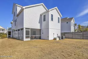 305 Ivy Ln, Carolina Beach, NC 28428 - Photo 46