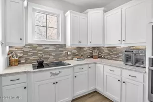 305 Ivy Ln, Carolina Beach, NC 28428 - Photo 16