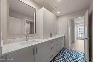 608 S Topsail Dr, Surf City, NC 28445 - Photo 92