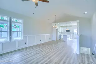 717 N New River Dr, Surf City, NC 28445 - Photo 6