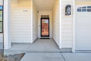 116 NW 14th St, Oak Island, NC 28465 - Photo 4