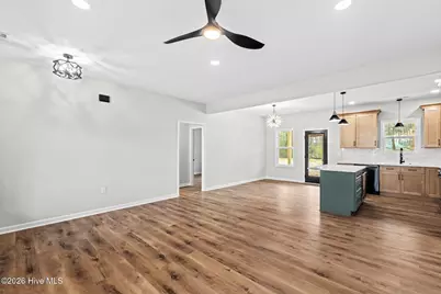 408 Wade Drive, Richlands, NC 28574 - Photo 6