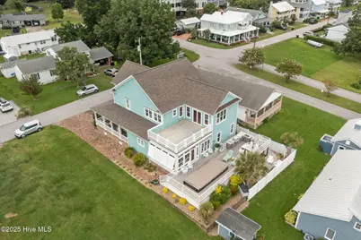 303 S Elm Street, Swansboro, NC 28584 - Photo 6