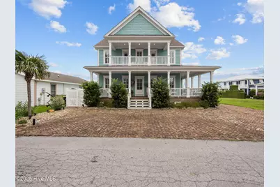 303 S Elm Street, Swansboro, NC 28584 - Photo 4