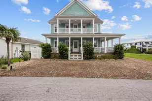 303 S Elm St, Swansboro, NC 28584 - Photo 4