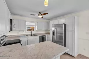 423 Dion Dr, Hubert, NC 28539 - Photo 18