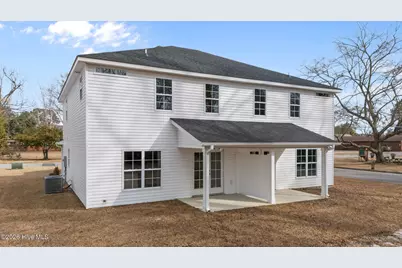 4365 W Pine Street #B, Farmville, NC 27828 - Photo 4
