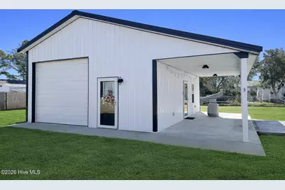 201 Live Oak Drive, Cape Carteret, NC 28584 - Photo 2