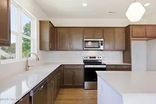 869 Tyers Rd, Aberdeen, NC 28315 - Photo 12