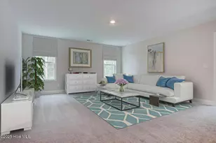565 Midsummer St, Aberdeen, NC 28315 - Photo 6