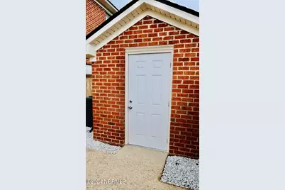 19 Upton Court, Greenville, NC 27858 - Photo 4