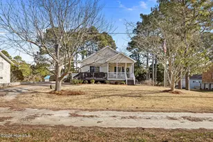 139 Bayshore St, Sea Level, NC 28577 - Photo 4