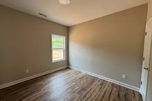 237 Rough Rdg Trl, Aberdeen, NC 28315 - Photo 12