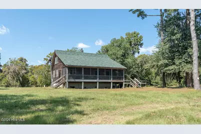 100 Hog Island, New Bern, NC 28560 - Photo 2