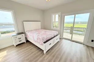 717 N New River Dr, Surf City, NC 28445 - Photo 18