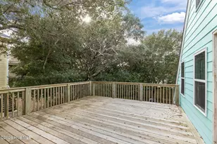 5713 Emerald Dr, Emerald Isle, NC 28594 - Photo 8