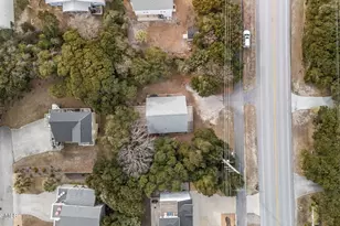 5713 Emerald Dr, Emerald Isle, NC 28594 - Photo 4