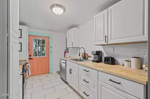 5713 Emerald Dr, Emerald Isle, NC 28594 - Photo 12
