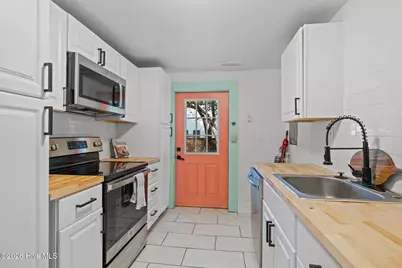 5713 Emerald Drive, Emerald Isle, NC 28594 - Photo 10