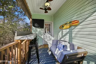 122 NE 12th St, Oak Island, NC 28465 - Photo 36