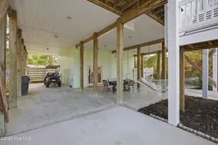 122 NE 12th St, Oak Island, NC 28465 - Photo 6