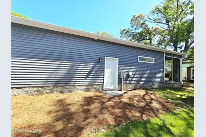108 NE 36th Street, Oak Island, NC 28465 - Photo 22