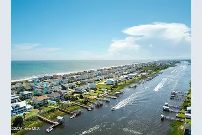 112 Windjammer Drive, Holden Beach, NC 28462 - Photo 74