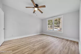 814 Wildwood Cir, Hampstead, NC 28443 - Photo 14