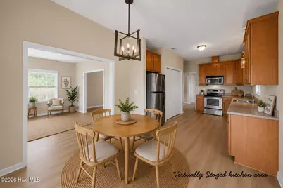 102 Blackheath Drive, New Bern, NC 28560 - Photo 4